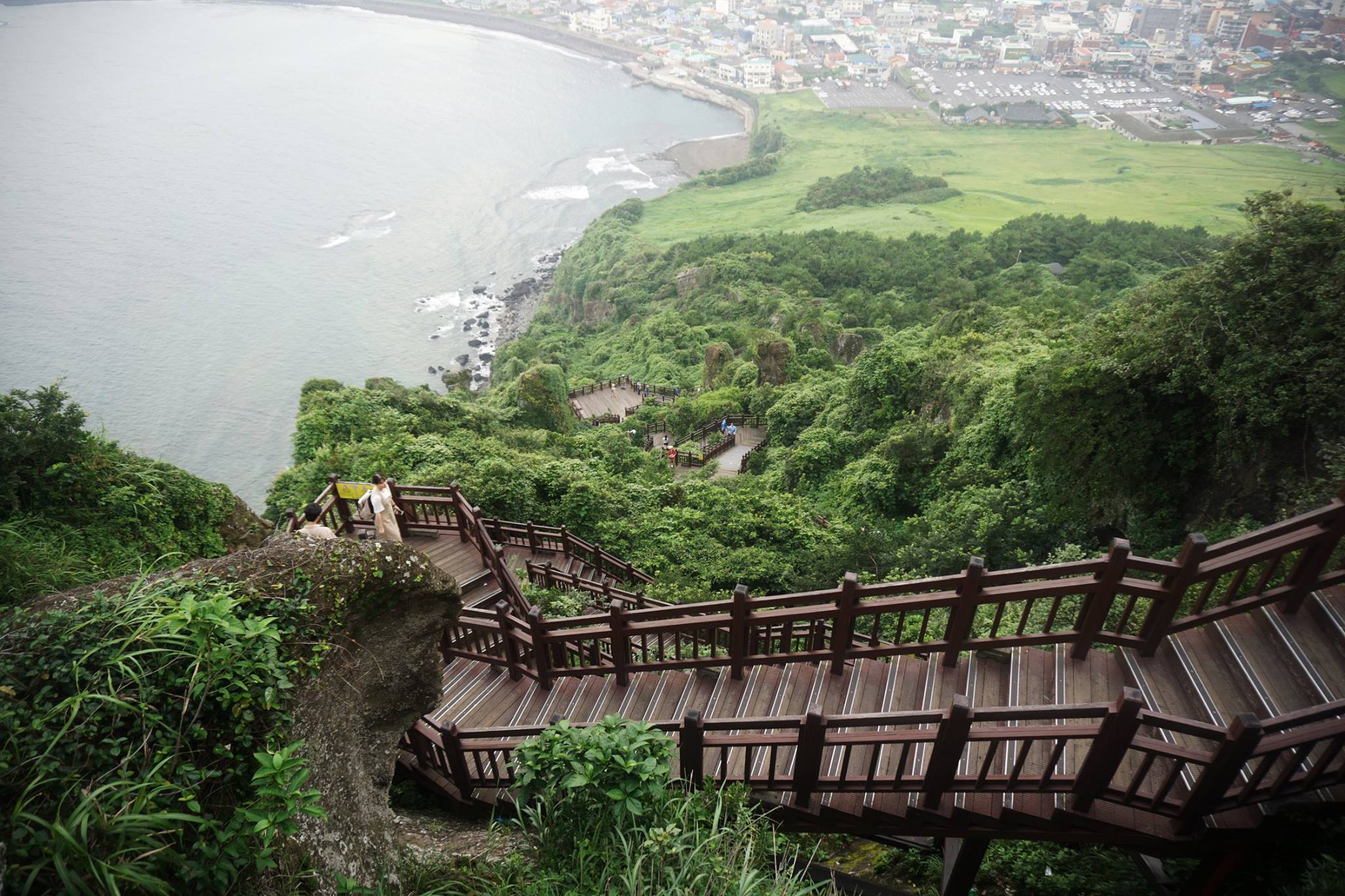 제주도에 있는 성산일출봉 Seongsan Ilchulbong on Jeju Island